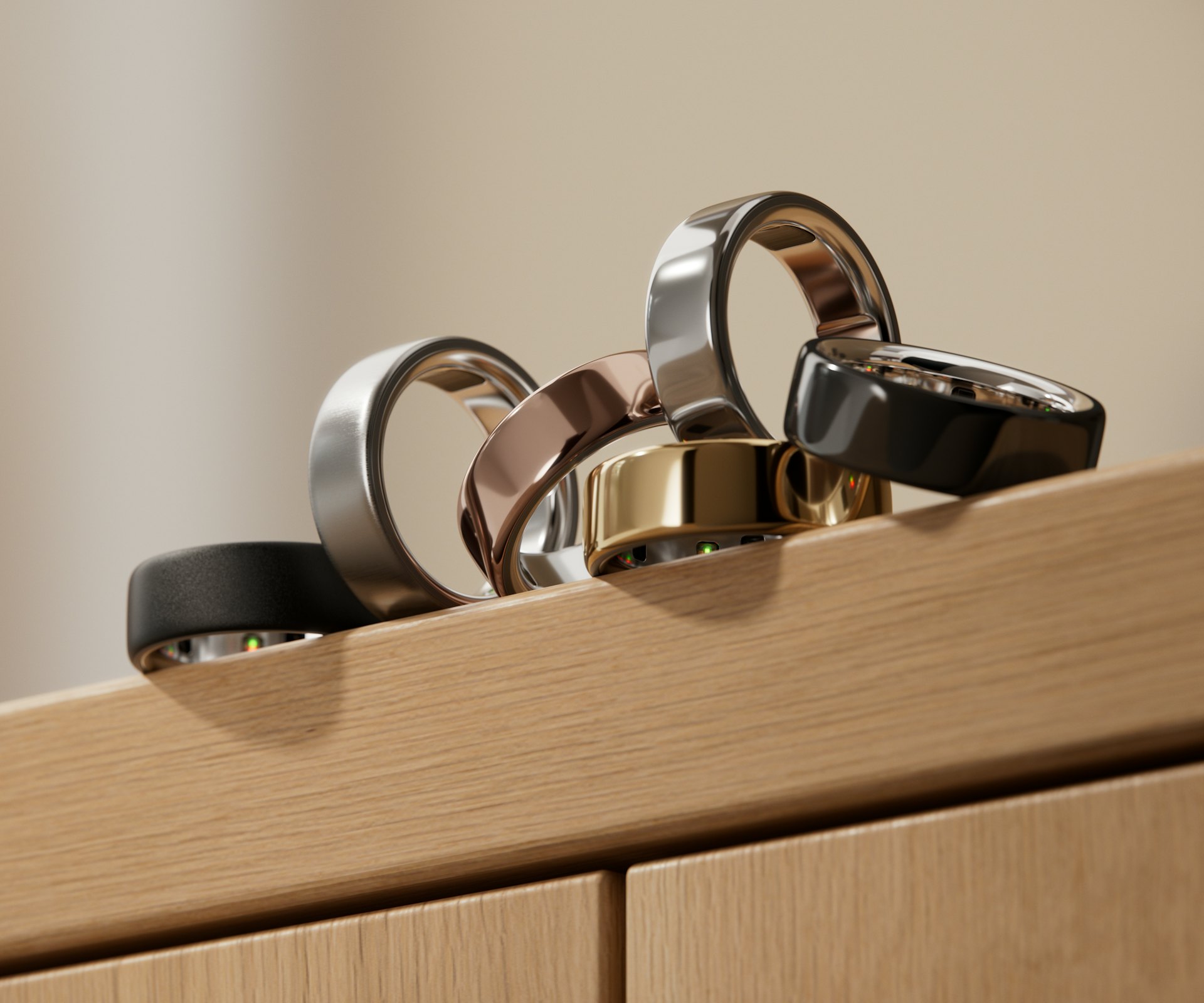 All Oura Ring 4 finishes on display